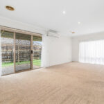 The Crescent 10,100-5